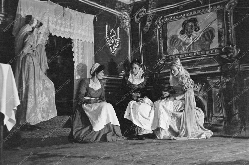 Ipar - Hungária Vegyi- és Kohóművek