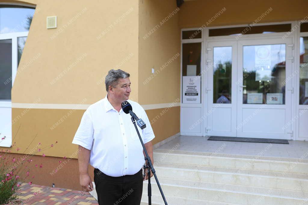 A Magyar falu programban újult meg az orvosi rendelő Forráskúton