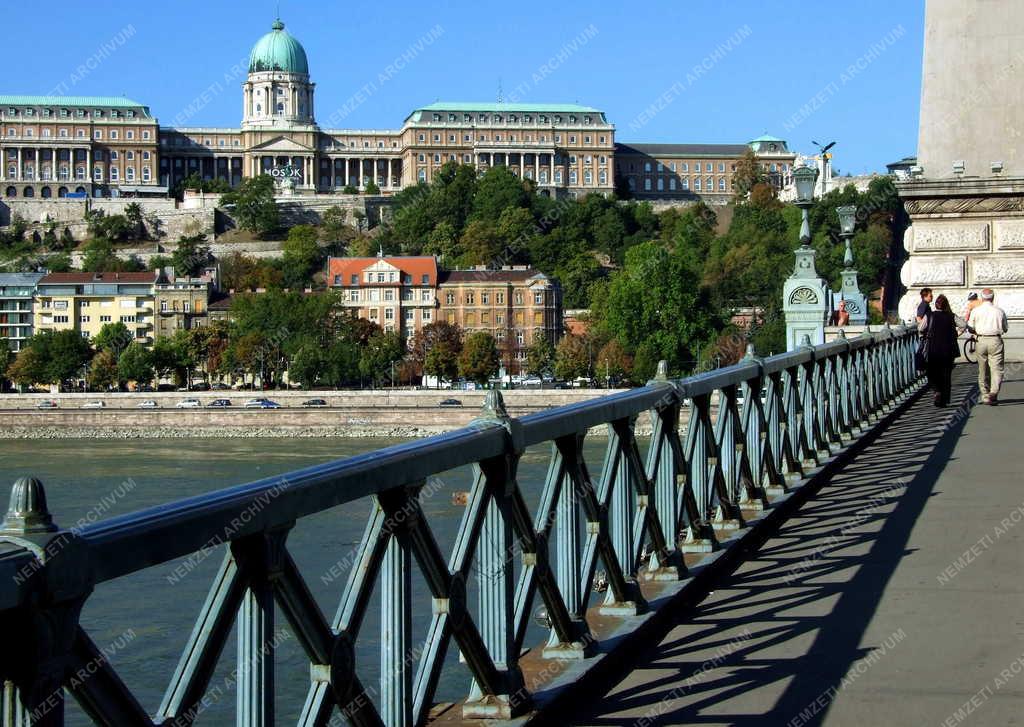 Városkép - Lánchídi panoráma