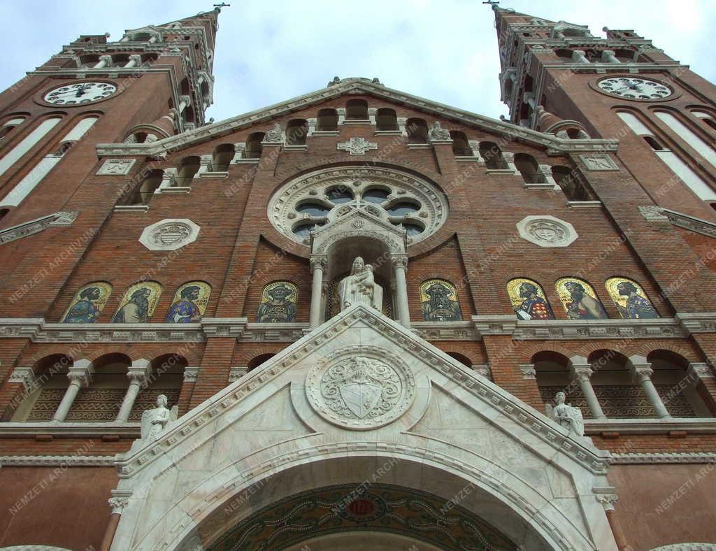 Városkép  - Szeged - Fogadalmi templom