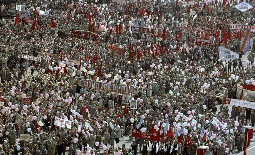 Ünnep - Május 1. Budapesten