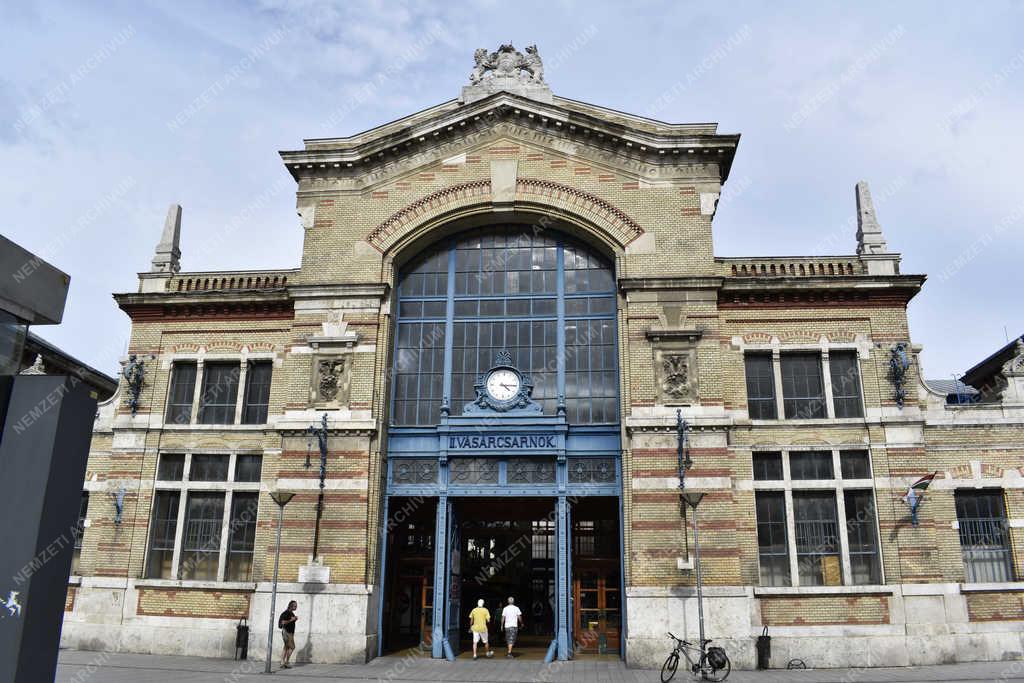 Kereskedelem - Budapest - Rákóczi téri Vásárcsarnok