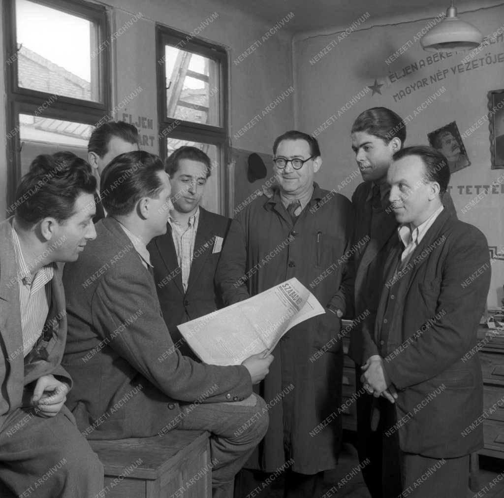 Belpolitika - Munkaverseny - Április 4-ei felajánlások a Csavarárugyárban