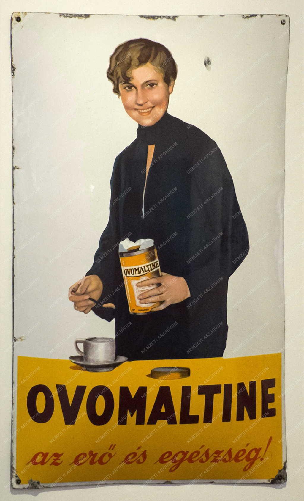 Tárgy - Budapest - Az Ovomaltine reklámtáblája