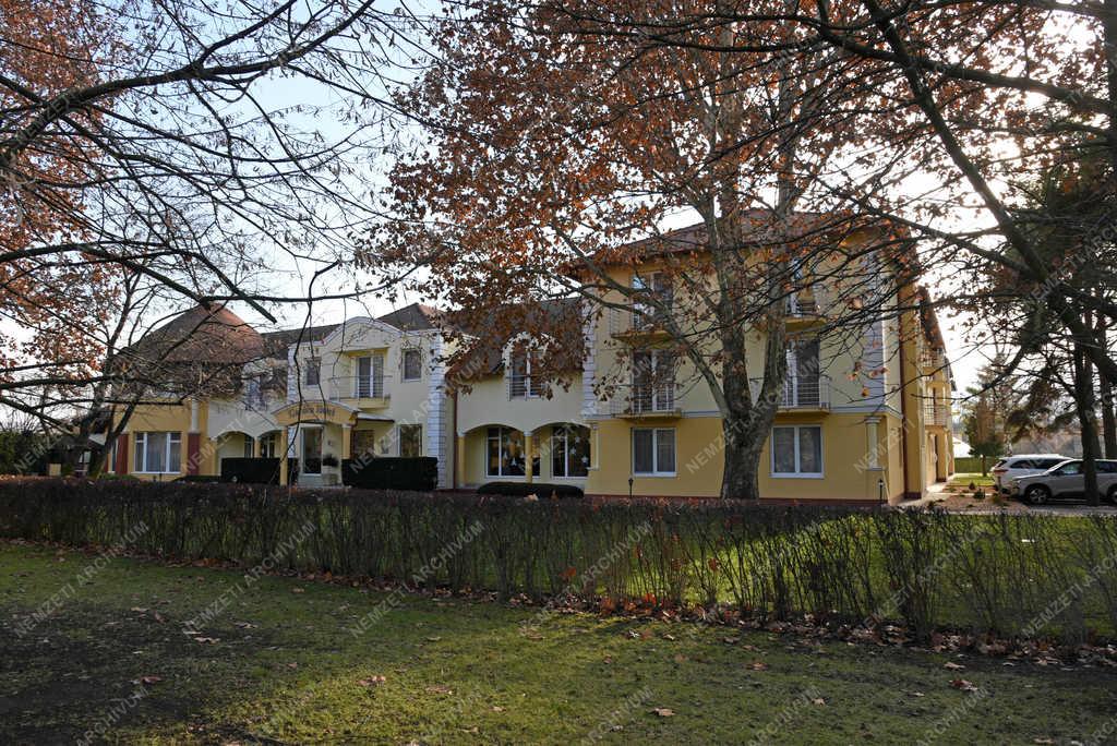 Turizmus - Szolnok - Garden Hotel
