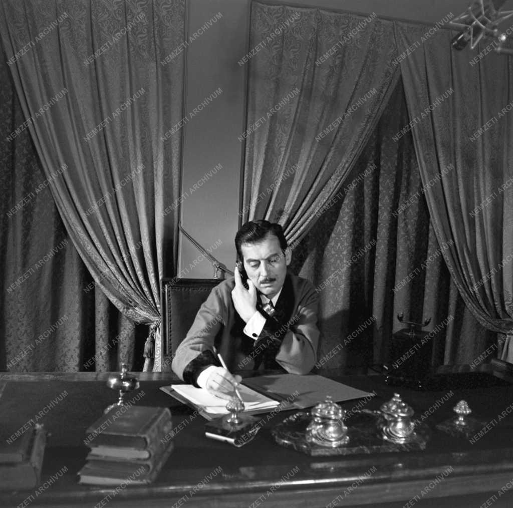 Kultúra - Film - Én, Prenn Ferenc című háromrészes tv-film