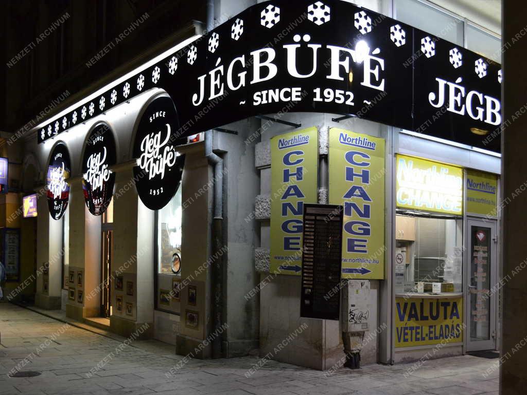 Épület - Budapest - Új helyen nyílt meg a Jégbüfé