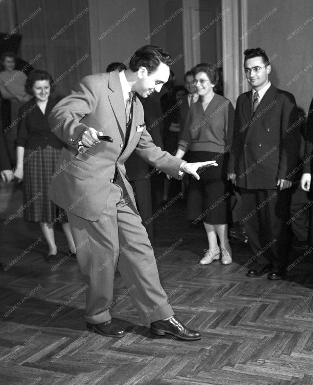 Szórakozás - A Budapesti Táncstúdió