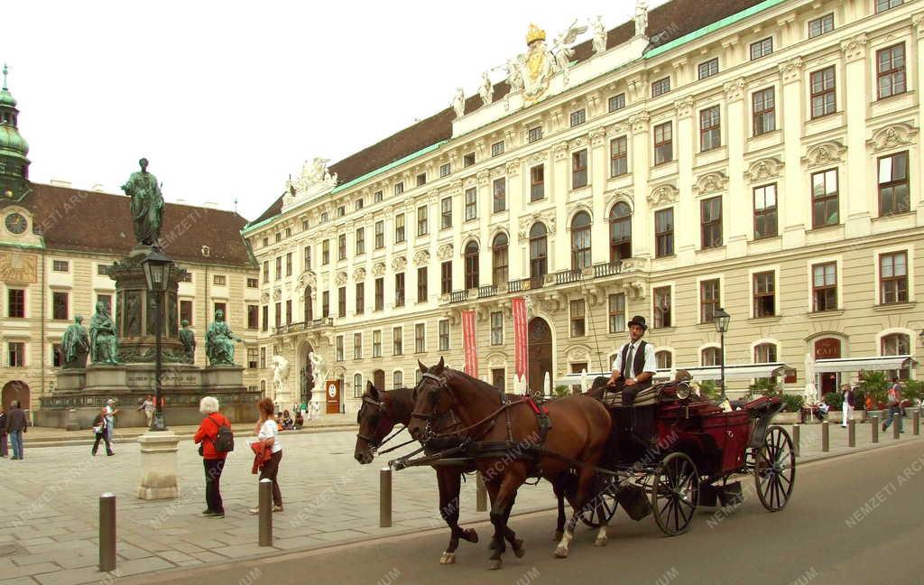 Táj, város - Ausztria - Bécs - Hofburg