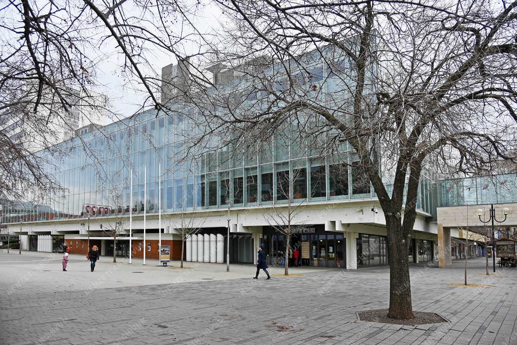 Városkép - Szolnok - Aba-Novák Kulturális Központ