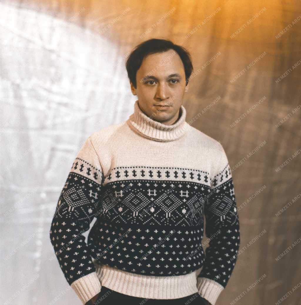 Kultúra - Szirtes Gábor színművész