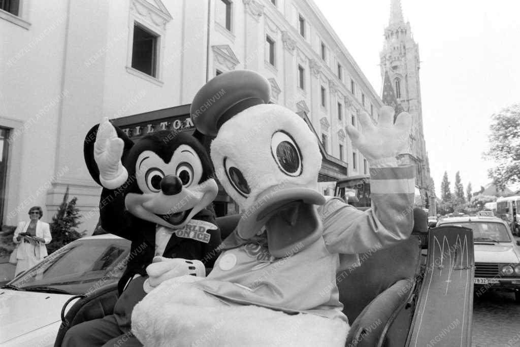 Érdekesség - Miki egér és Donald kacsa Budapesten