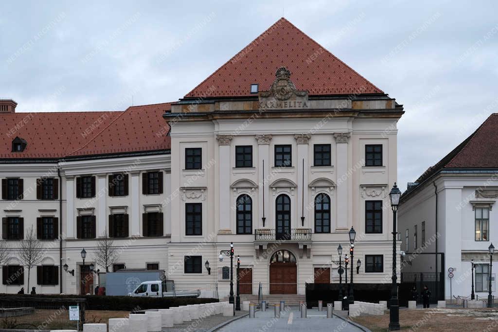 Városkép - Budapest - A Karmelita Kolostor