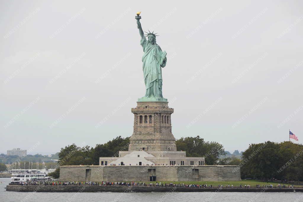 Városkép - New York - Szabadság-szobor