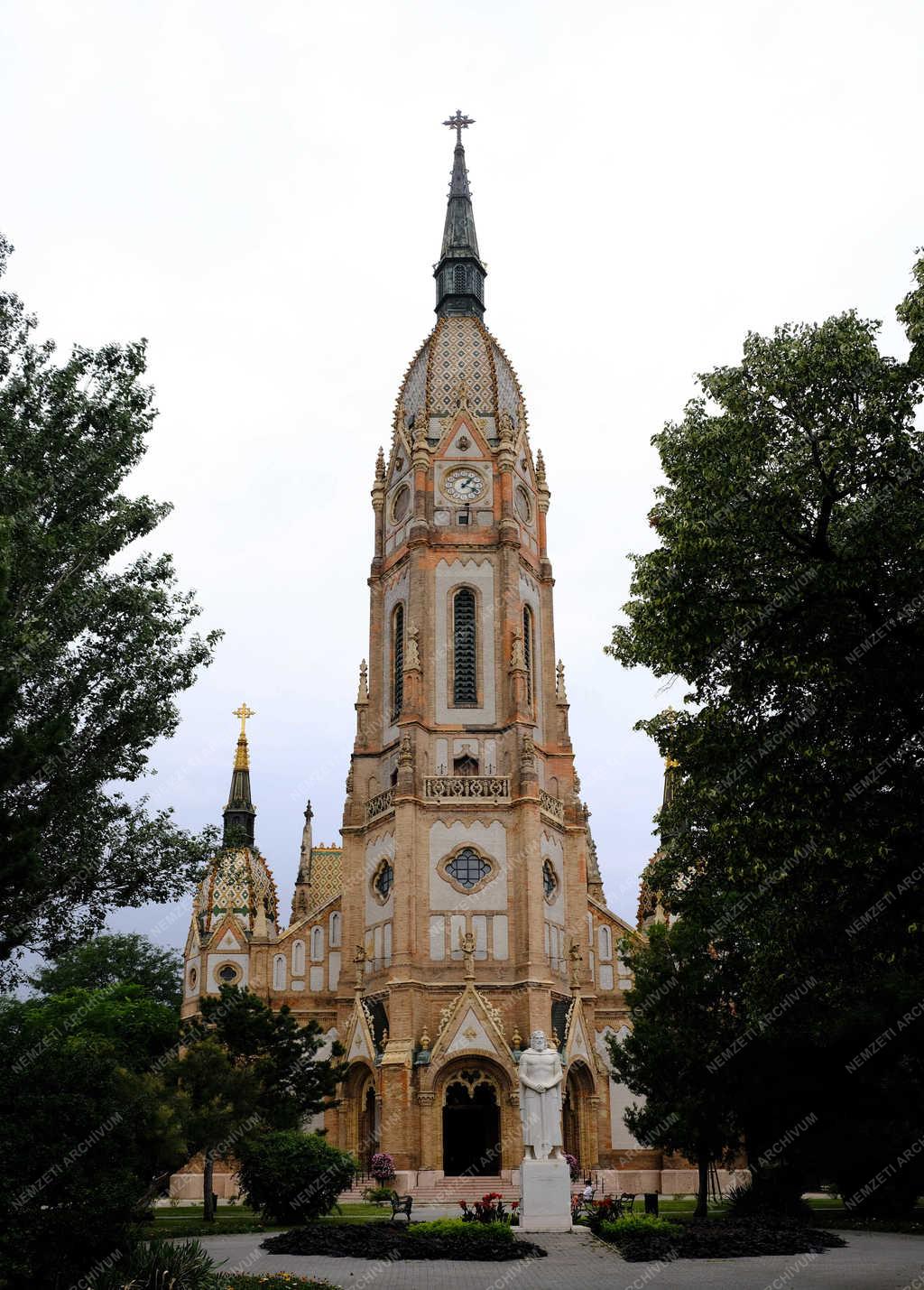 Egyházi épület - Budapest - Szent László plébániatemplom 