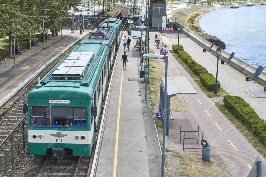 Közlekedés - Budapest - HÉV