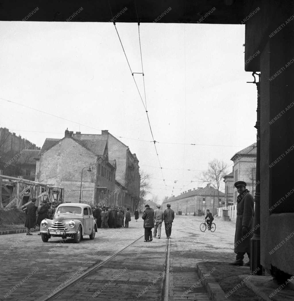 Közlekedés - Dózsa György út 