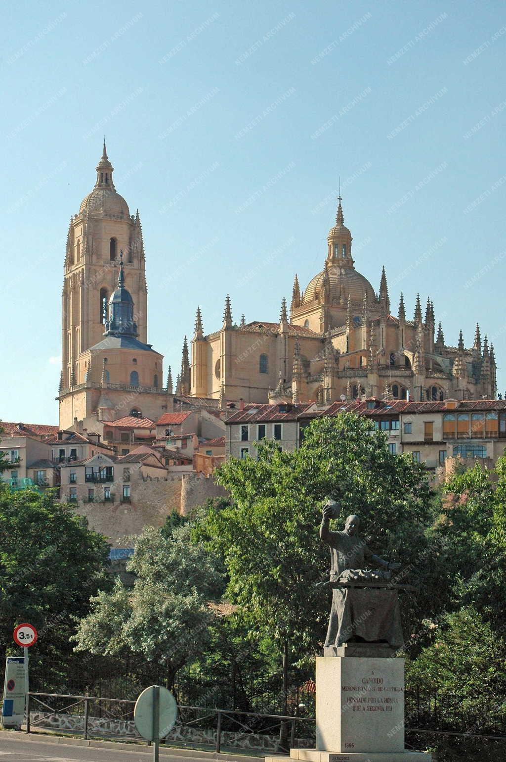 Spanyolország - Katedrális - Segovia