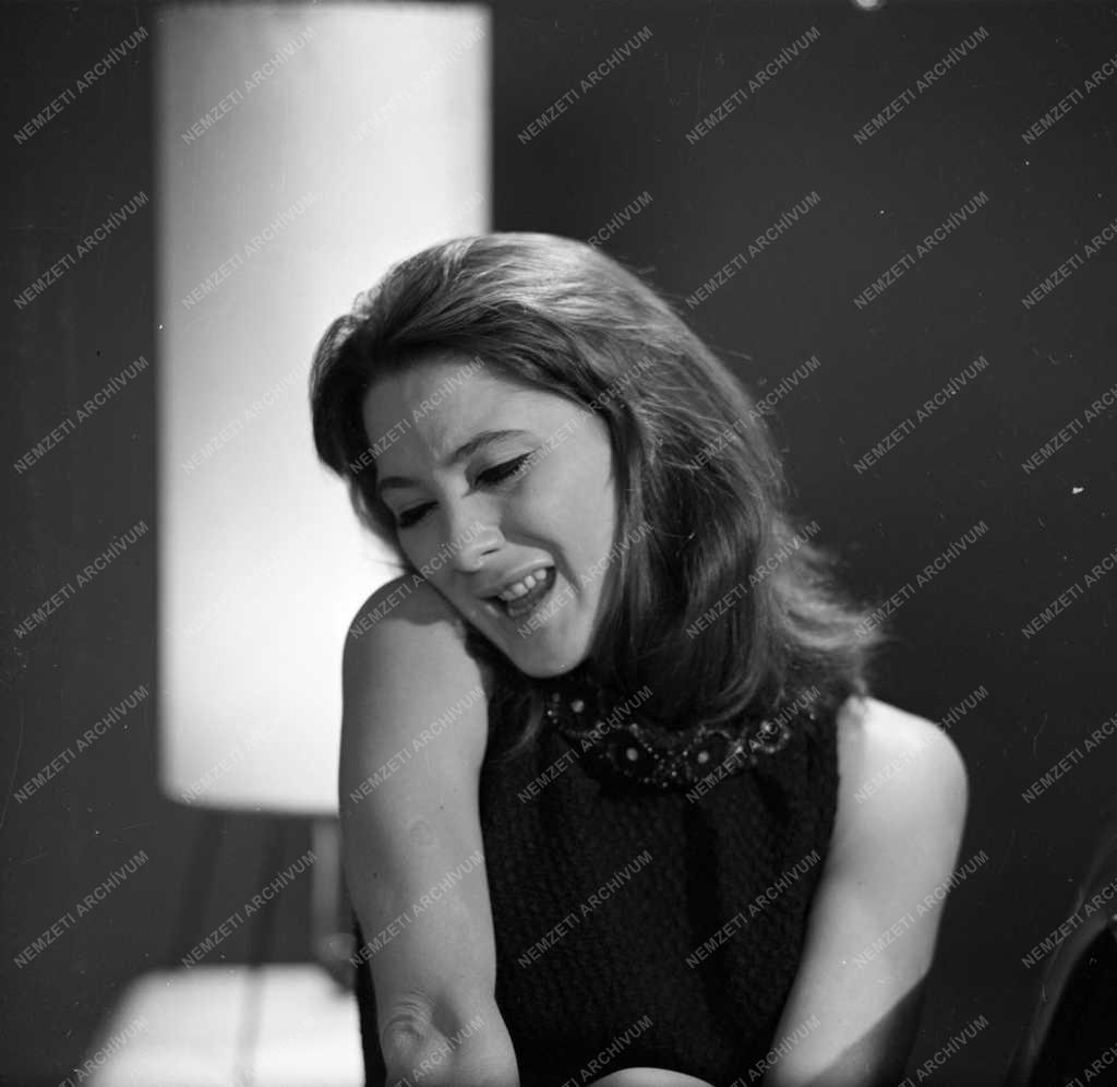 Színház - Agárdy Ilona színésznő