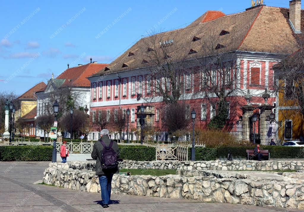 Városkép - Vác - A Március 15. tér 