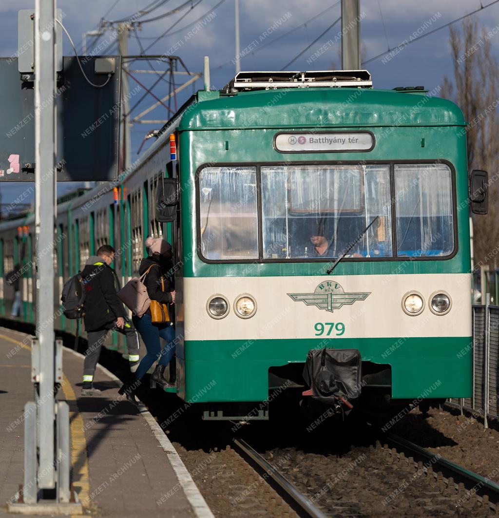 Közlekedés - Budapest - HÉV