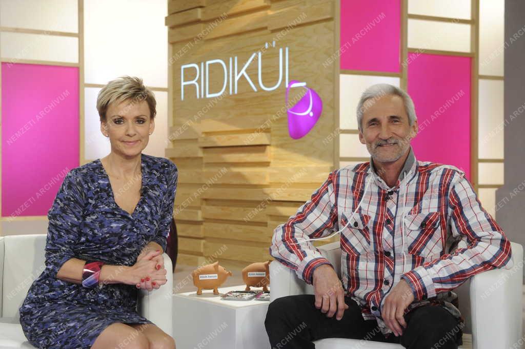 Televízió - Ridikül című női beszélgetős műsor