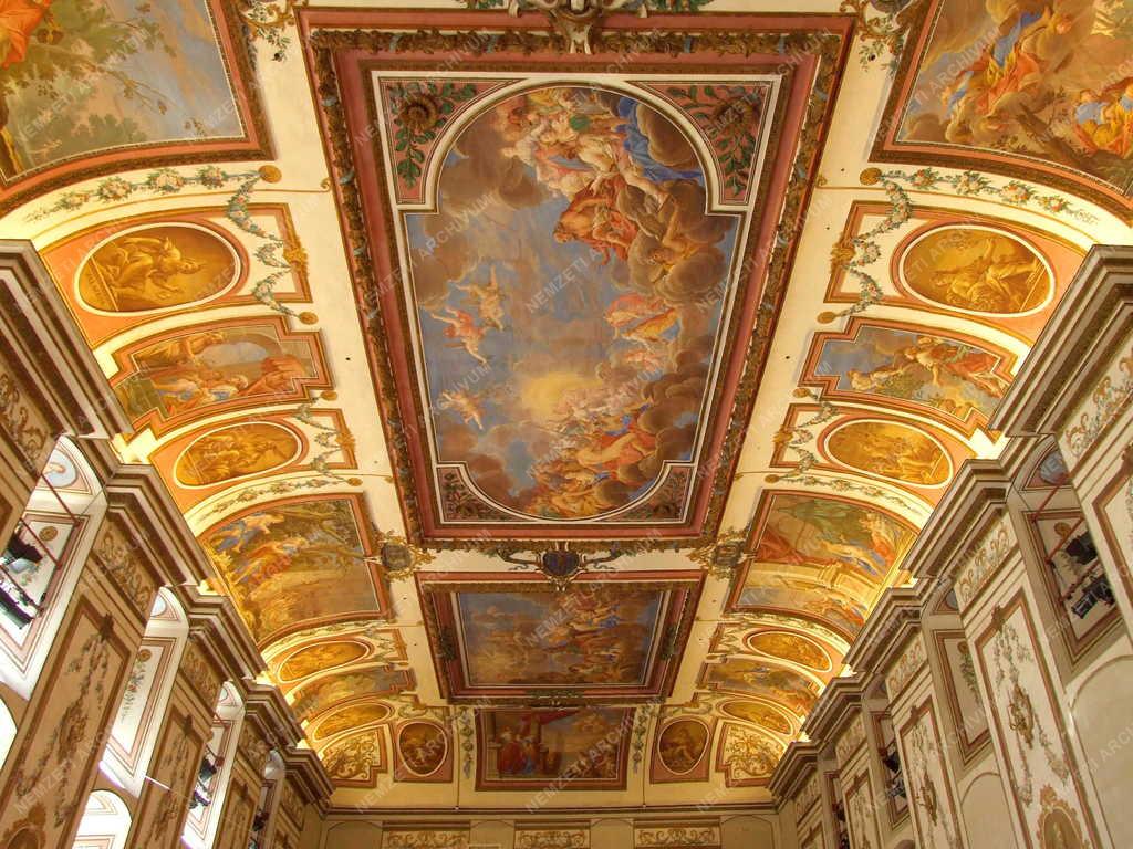 Táj, város - Ausztria - Kismarton -  Az Esterházy-kastély - Freskó