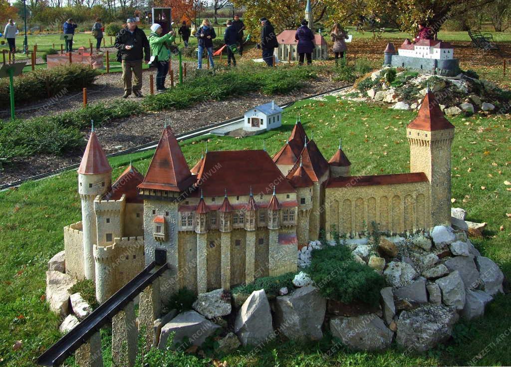 Idegenforgalom - Szarvas - Mini Magyarország 