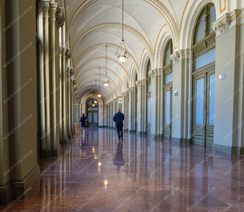 Közlekedés - Budapest - Keleti pályaudvar