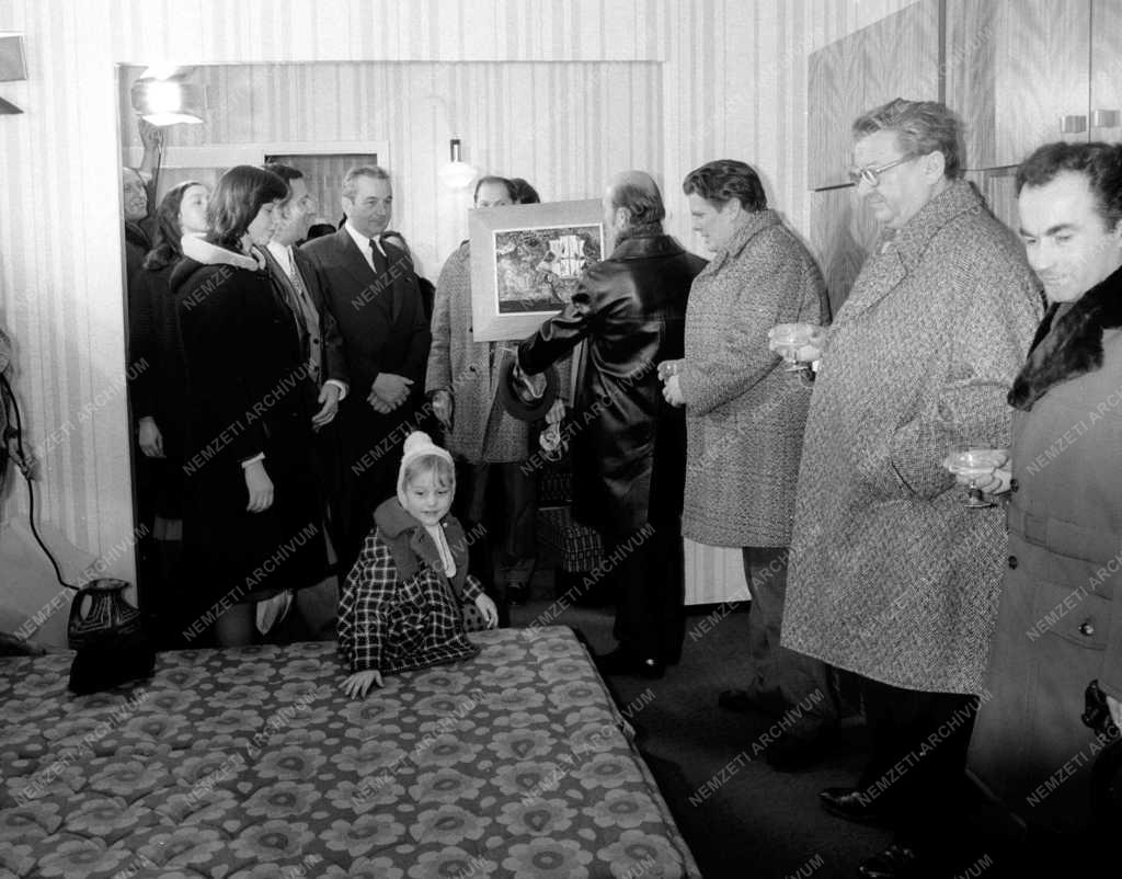 Építőipar - Lakásfelújítási terv - Egymilliomodik lakás