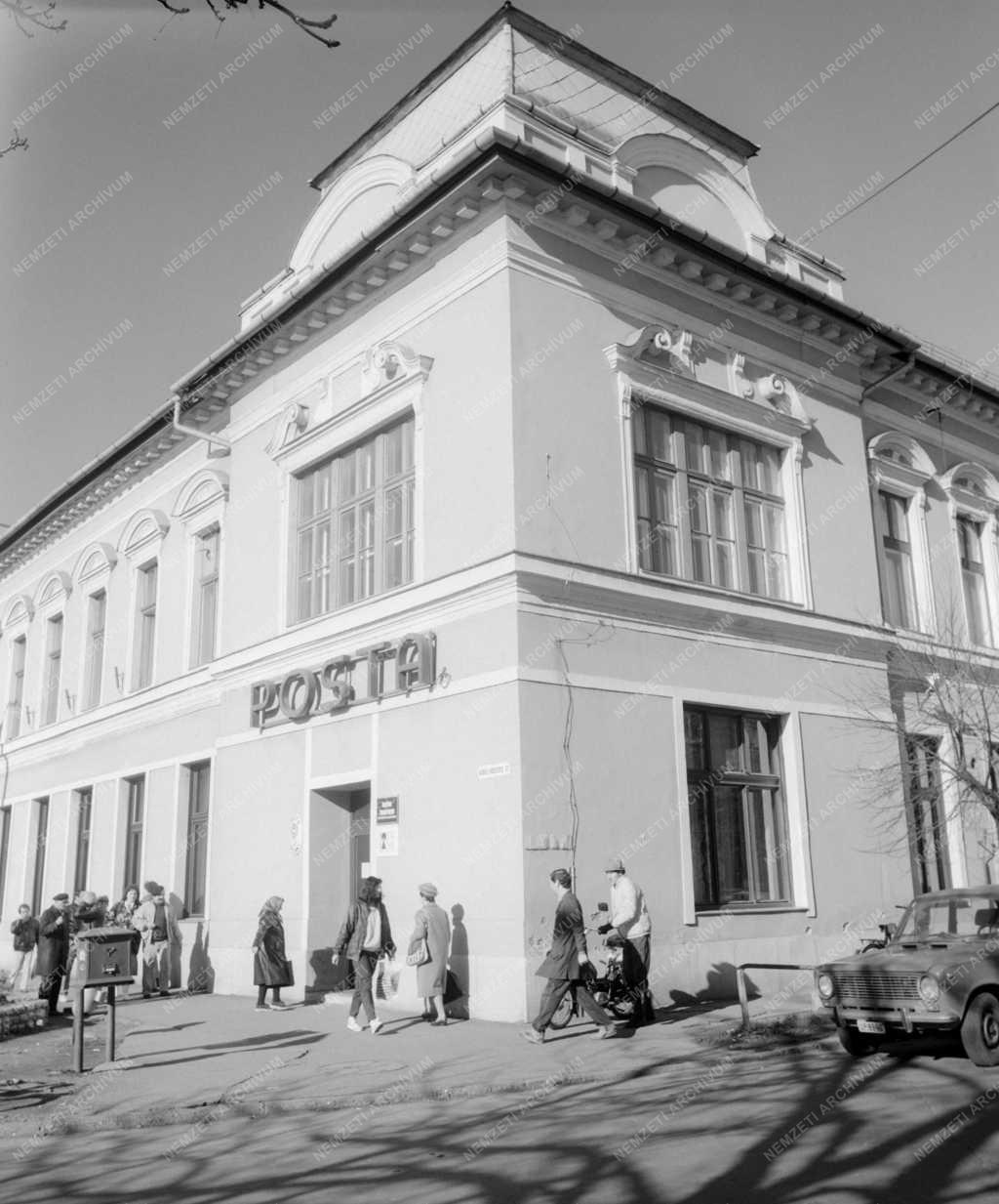 Postai szolgáltatás - Hatvani főposta