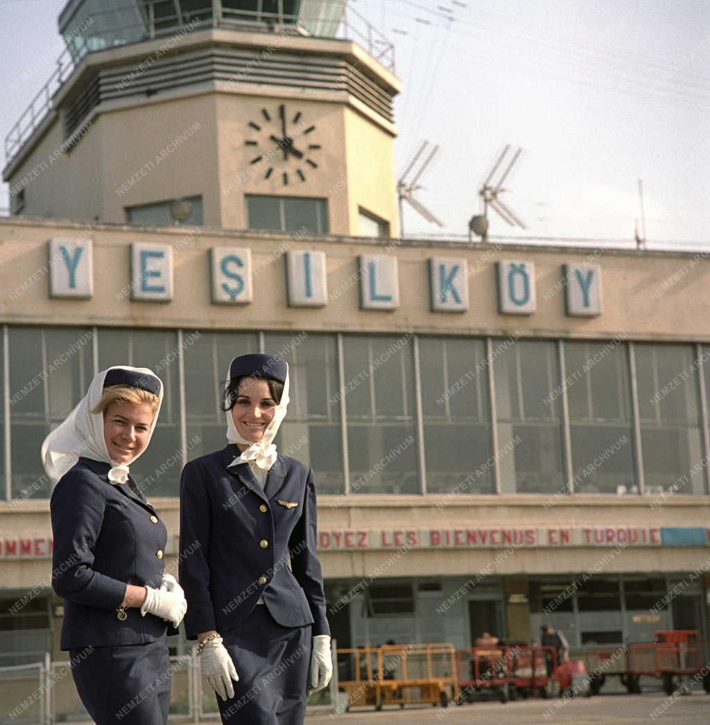 Közlekedés - A MALÉV Budapest- Isztambul új járata