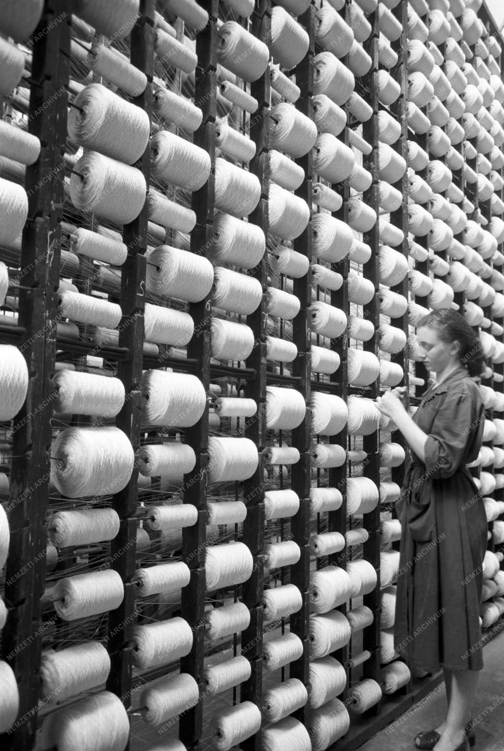 Ipar - Soproni Szőnyeggyár