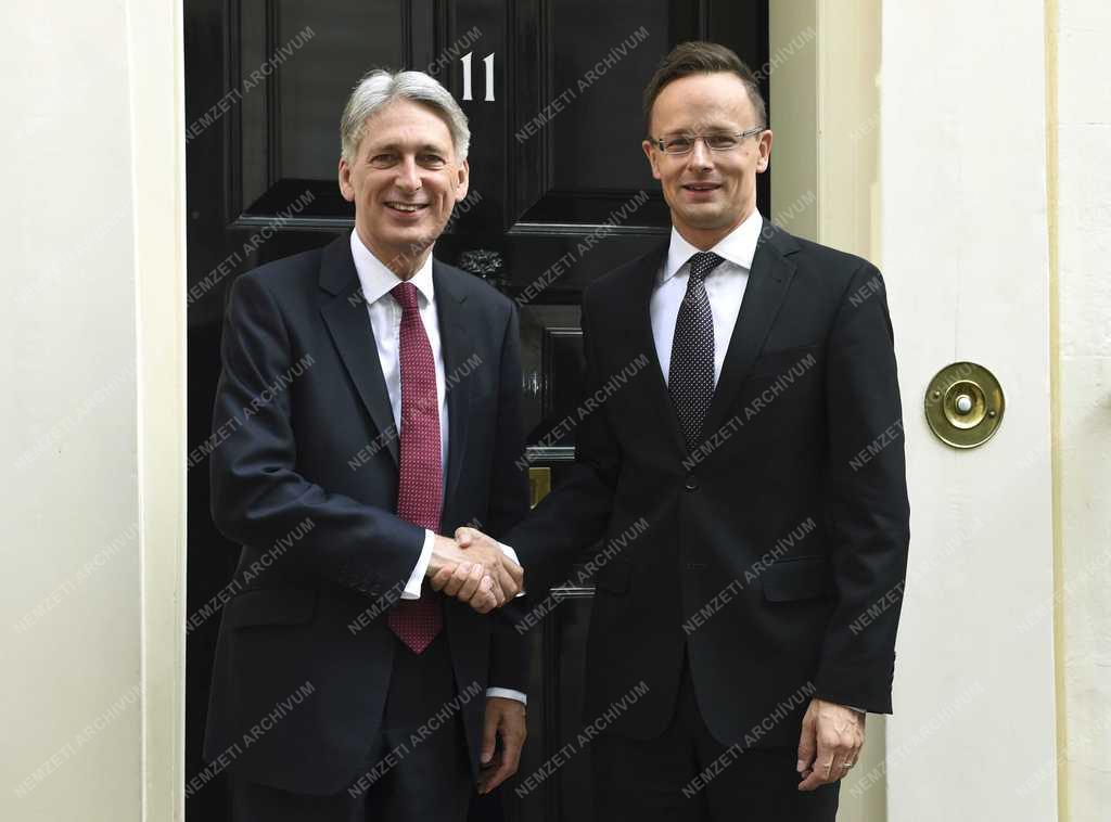 Szijjártó Péter Londonban