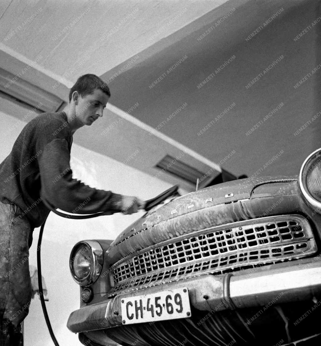 Szolgáltatás - Új autószerviz Veszprémben