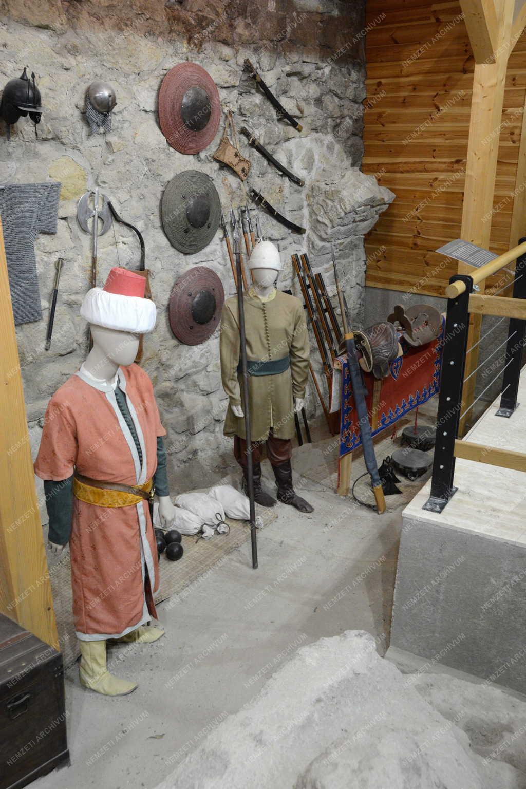 Kiállítás - Sirok - Kiállítás a siroki várban