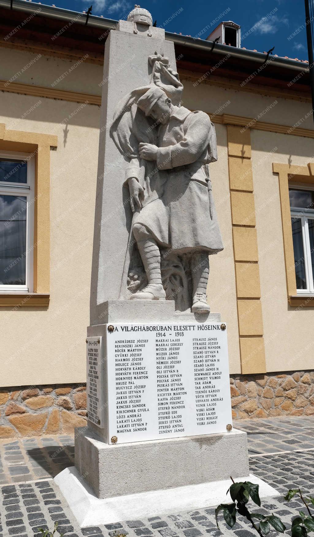 Emlékmű - Szokolya - Első világháborús emlékmű 