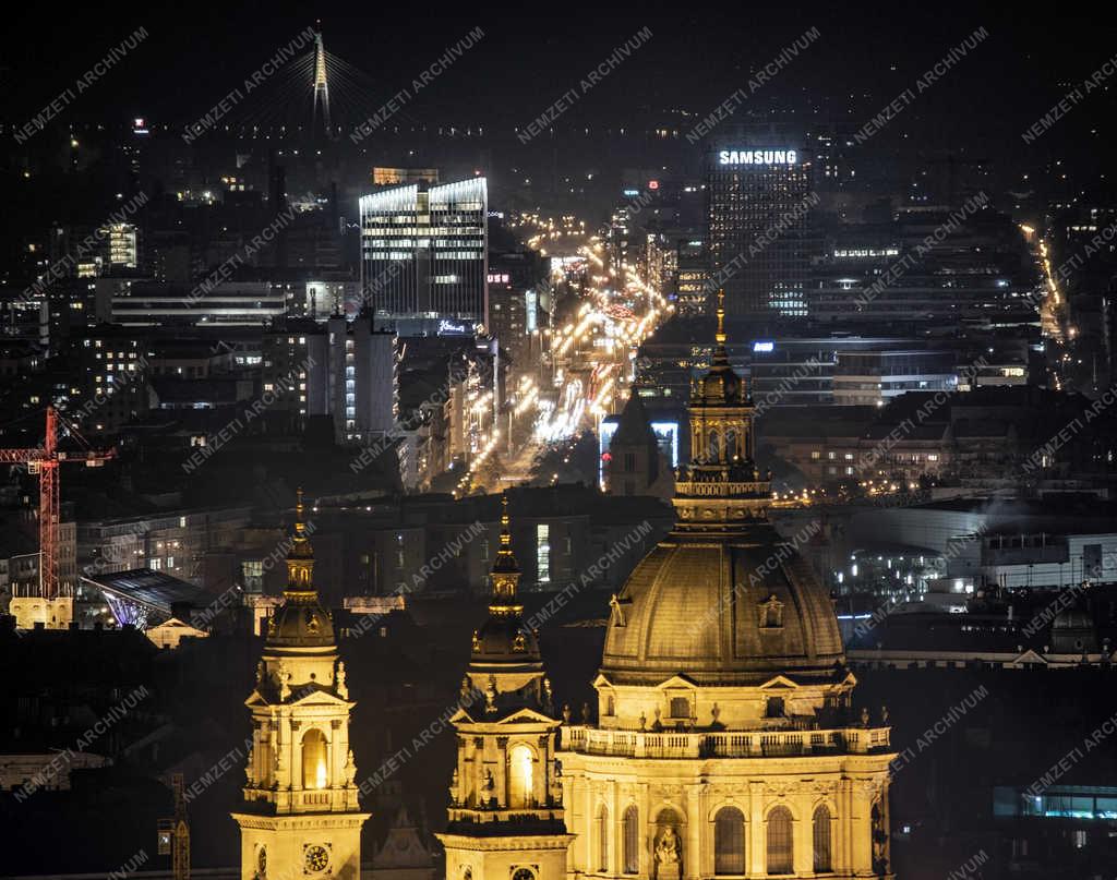 Városkép - Budapest - Esti felvétel