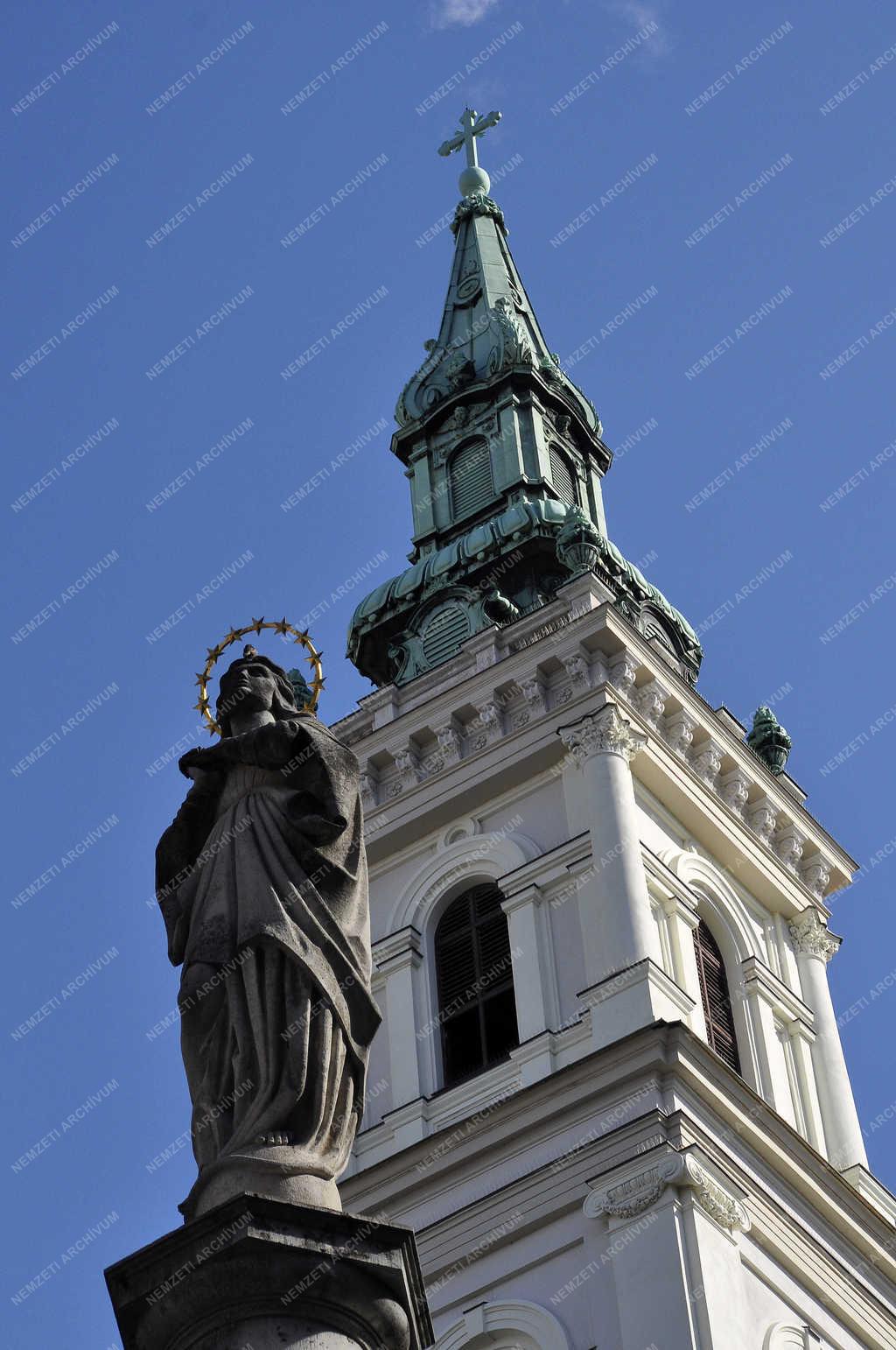 Egyházi épület - Budapest - Szent Anna templom