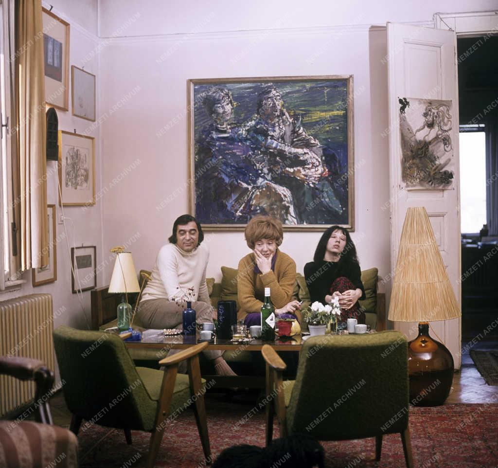 Kultúra - Csernus Mariann színésznő és Somlyó György költő, író