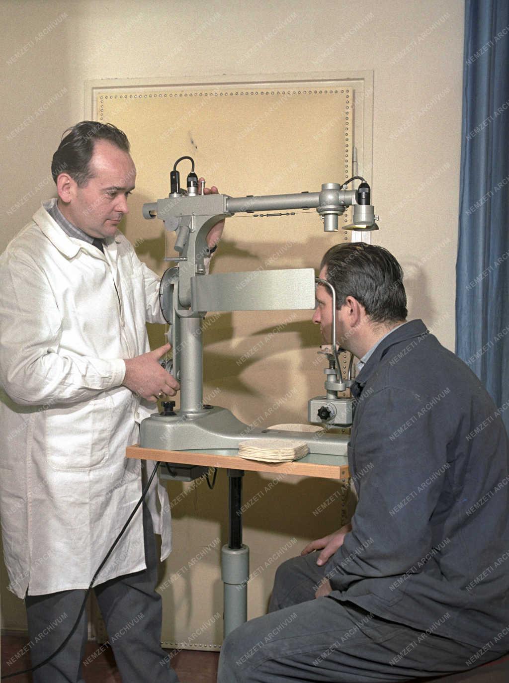 Egészségügy - Ipar - Munka alkalmassági vizsgálat