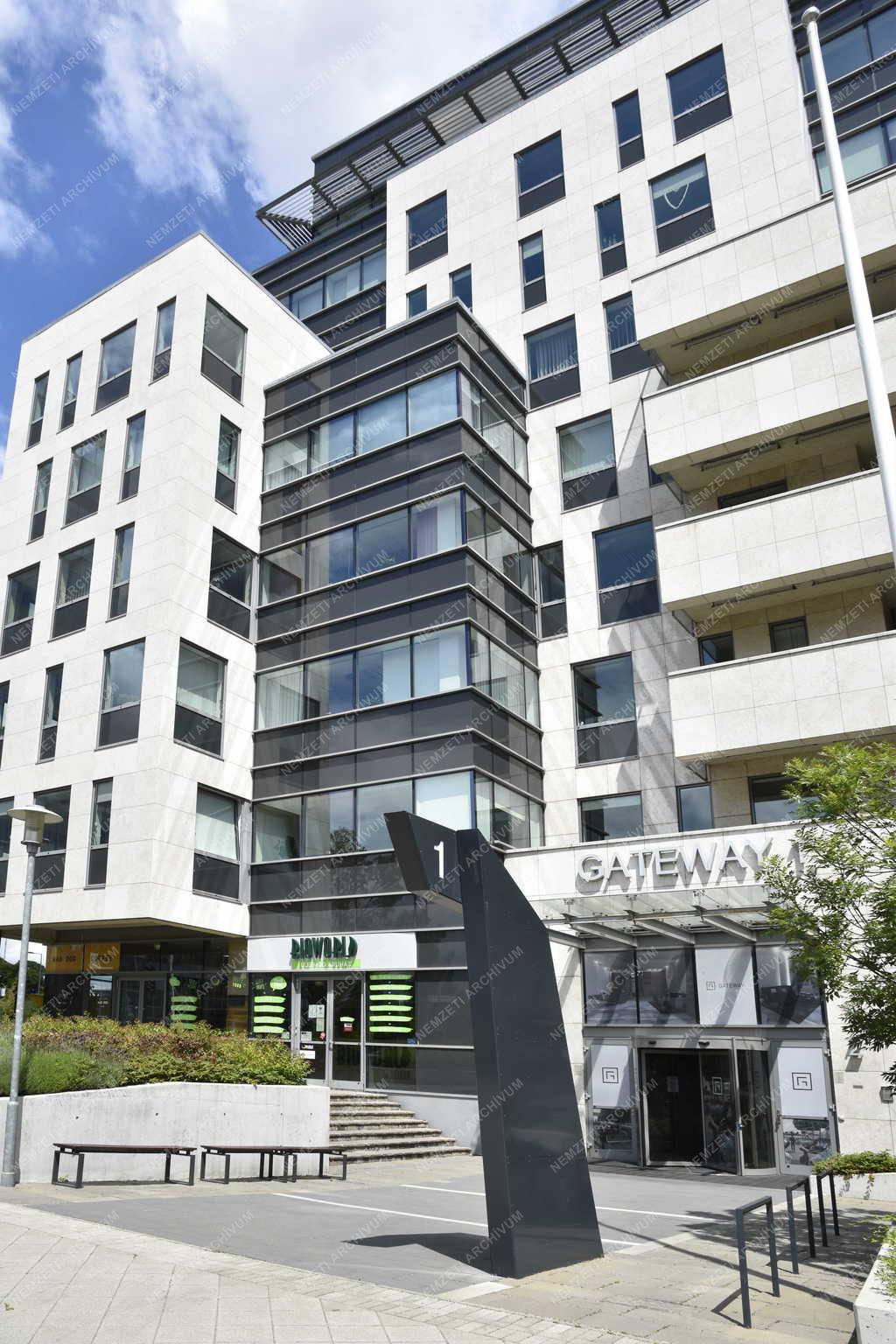 Városkép - Budapest - Gateway Office Park - Magyar Posta Zrt.