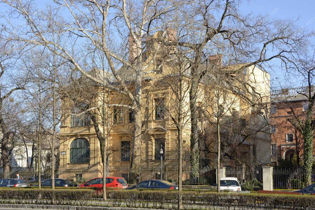 Épület - Budapest - Irodaház az Andrássy út 119-ben
