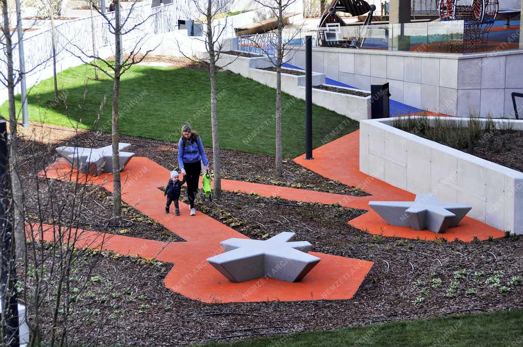 Városkép - Szabadidő - Budapest - Új közpark, a Bástya park a belvárosban