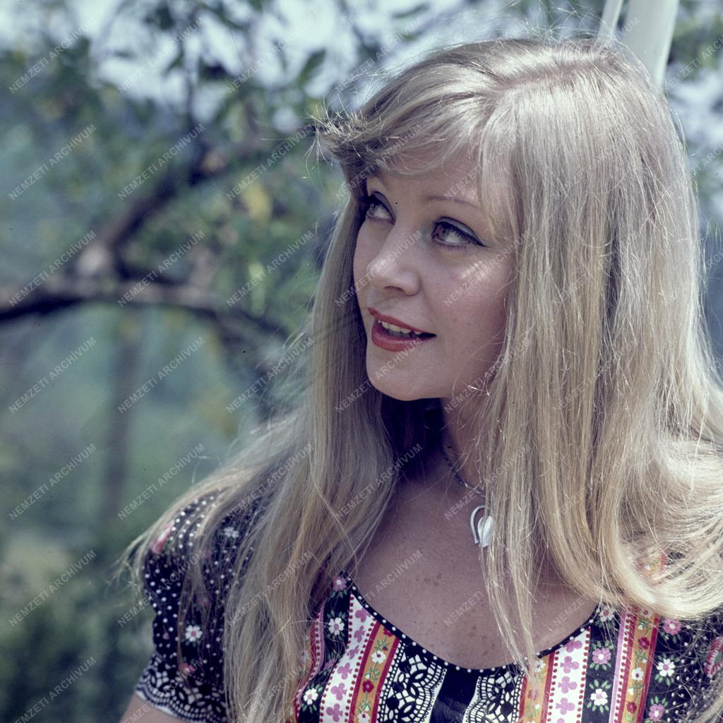 Kultúra - Széles Anna színművész