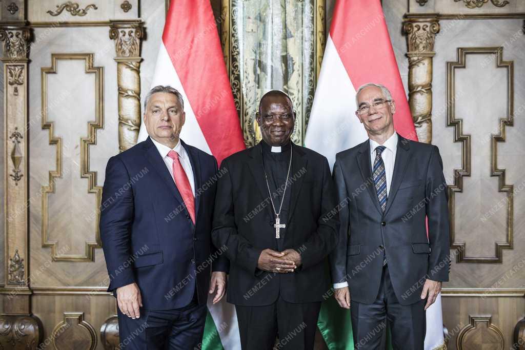 Orbán Viktor fogadta a maiduguri püspököt 