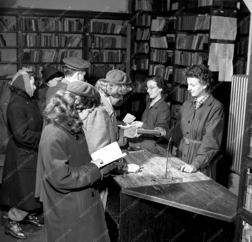 Kultúra - Fővárosi Szabó Ervin Könyvtár