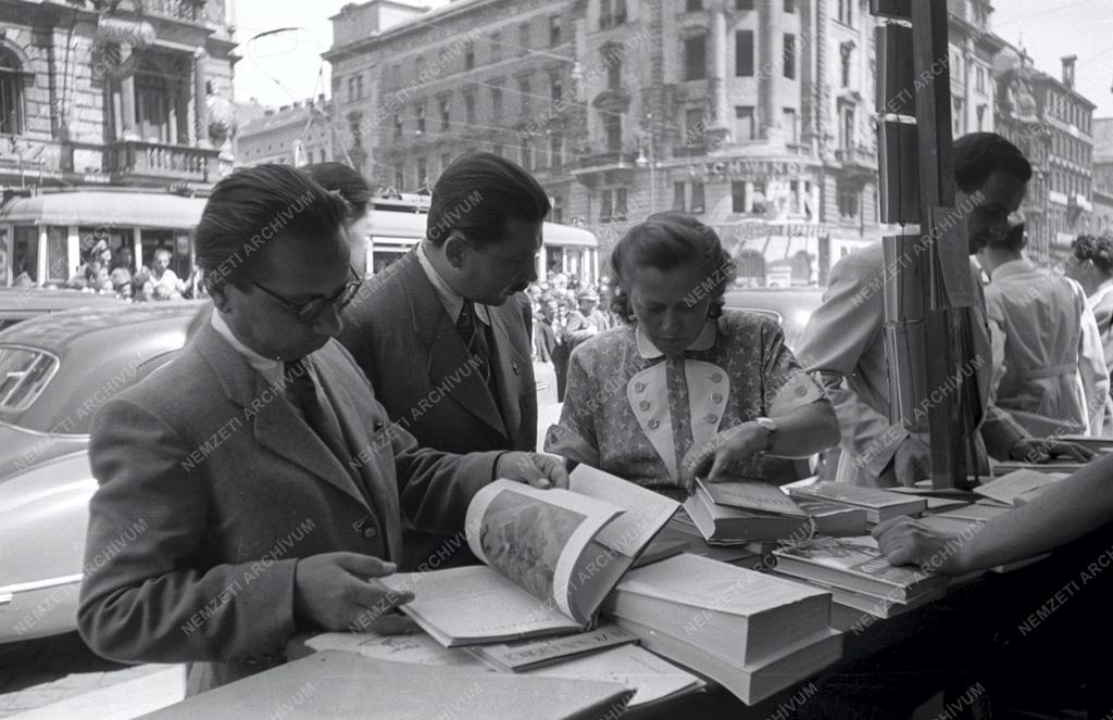 Kultúra - Könyvhét