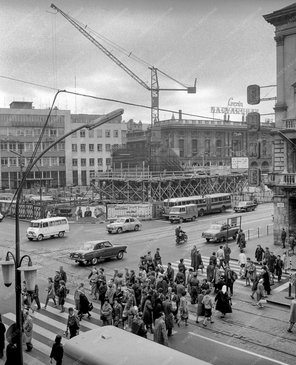 Városkép - Életkép - Budapest