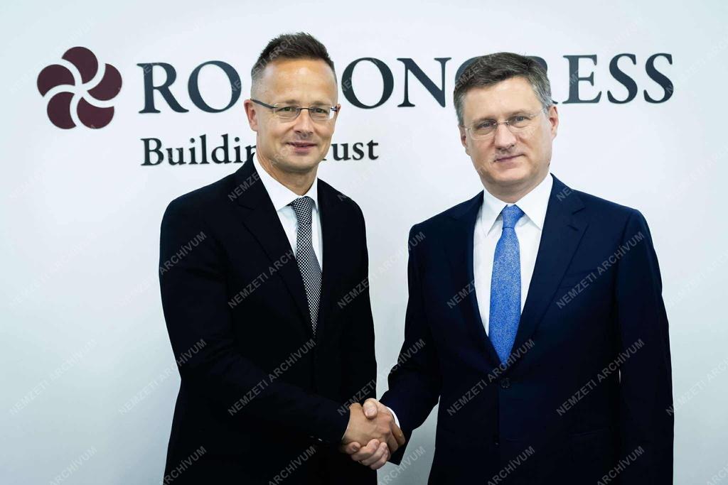 Szijjártó Péter Szentpéterváron